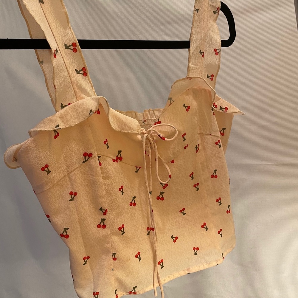 Light Pink Flattering Cherry Top, Size Small